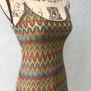 Beautiful shimmery Nordstrom WallpapHER tank.